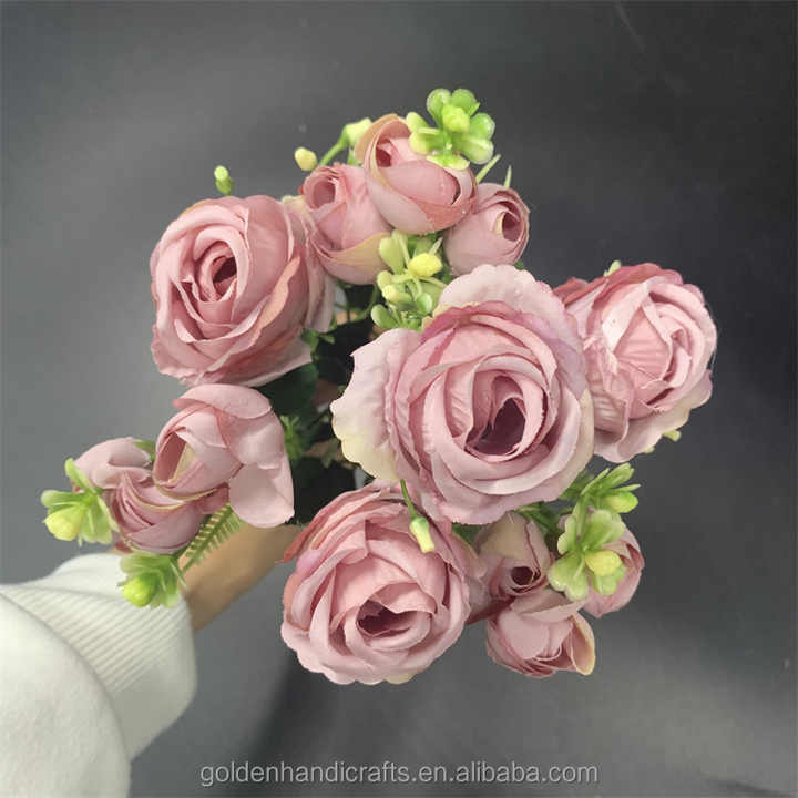 Wholesale High Quality 13 Heads Silk Flower Bunch Artificial Silk Flowers Rose Bouquet for Decoration Wedding