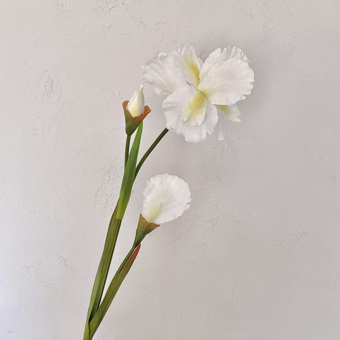 Realistic Handmade 80cm Silk Artificial Iris Flowers for Wedding and Home Arrangement Decoration Table Centerpiece