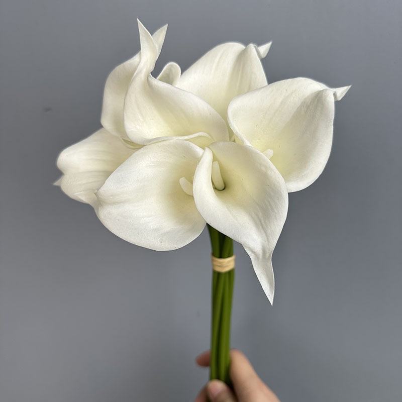 36cm 14inch Mini Calla Lily 7-head Bouquet Bundle Arum Lily Artificial Flowers for Wedding Decoration & Flower Arrangement
