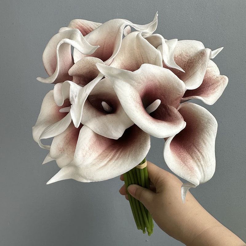 36cm 14inch Mini Calla Lily 7-head Bouquet Bundle Arum Lily Artificial Flowers for Wedding Decoration & Flower Arrangement