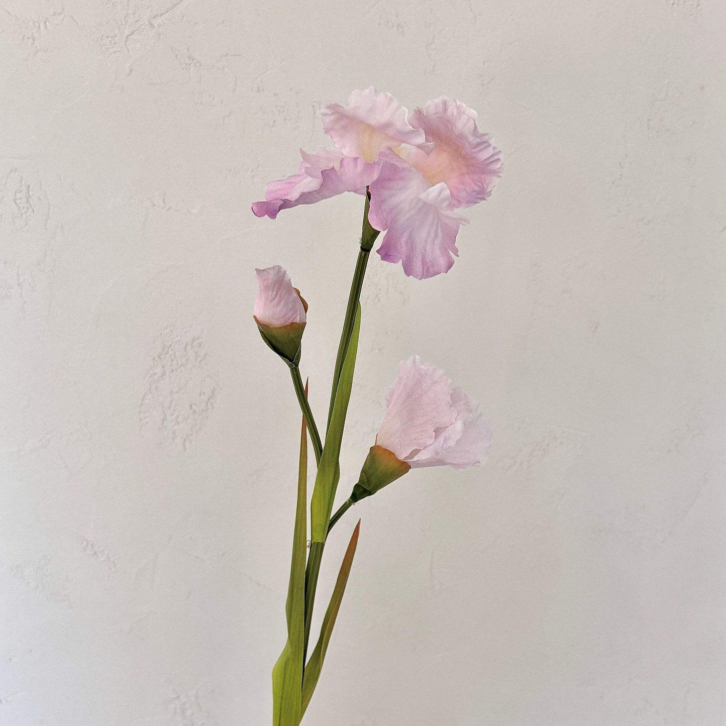 Realistic Handmade 80cm Silk Artificial Iris Flowers for Wedding and Home Arrangement Decoration Table Centerpiece