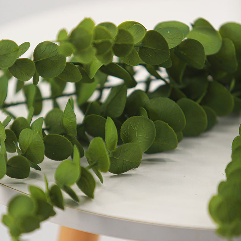 Wholesale 8-Pronged Australian Eucalyptus Artificial Leaves Real Touch Garden Home Office Wedding Flower Arrangement
