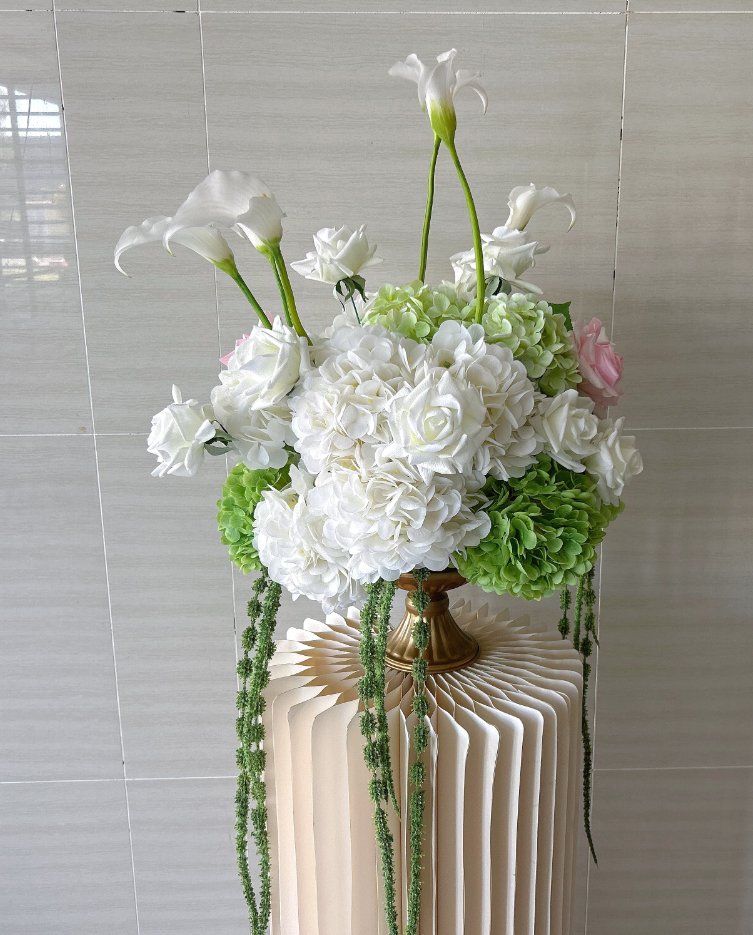 High Quality Artificial Flower Ball Real Touch Flowers Hydrangea Centerpiece White Calla Lily Arrangement Amaranthus Hanging