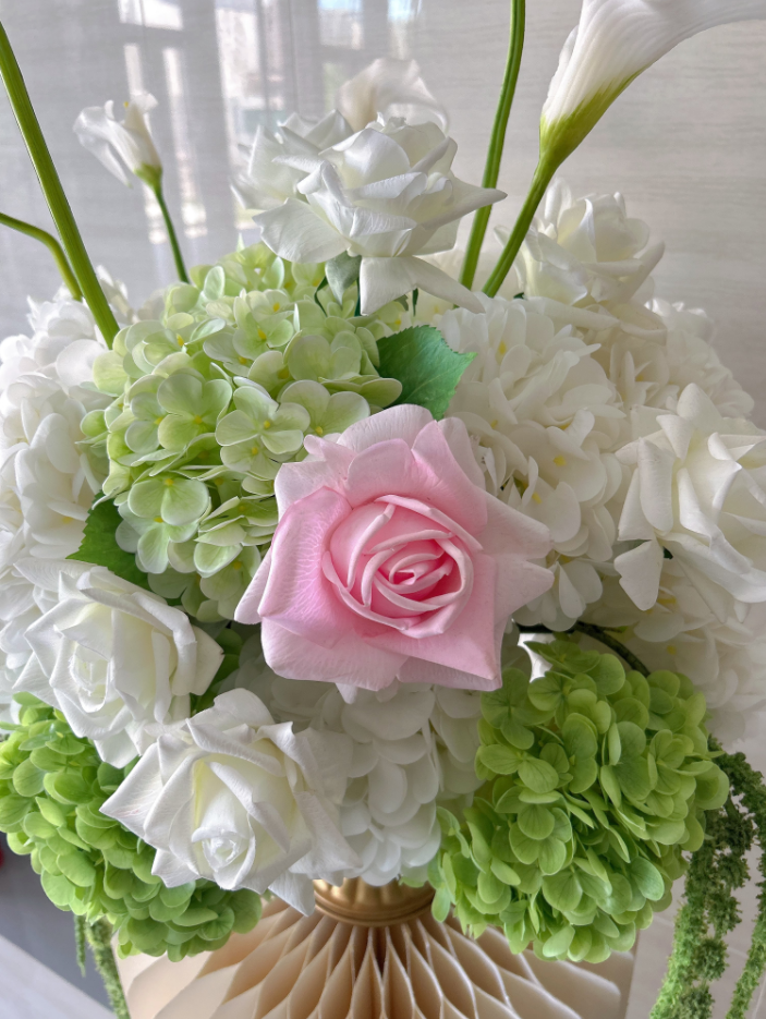 High Quality Artificial Flower Ball Real Touch Flowers Hydrangea Centerpiece White Calla Lily Arrangement Amaranthus Hanging