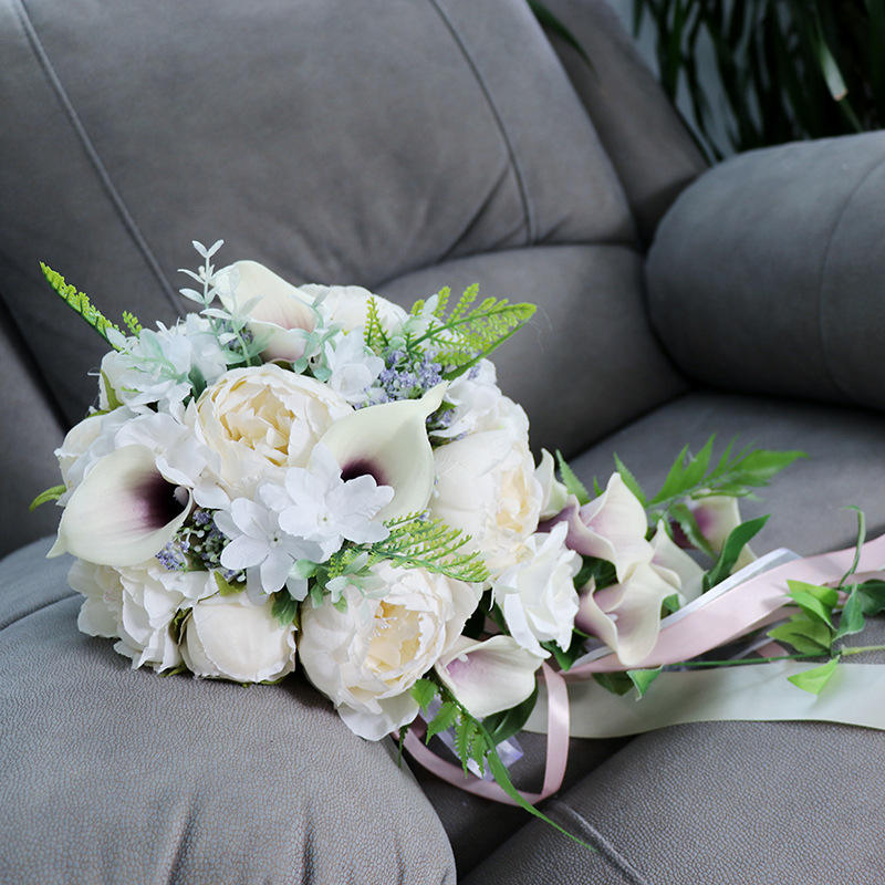 Western-Style Bridal Hand-Tied Bouquet Water-Drop Shape Ivory White Calla Lily Forest-Style Handmade Wedding Artificial Flowers